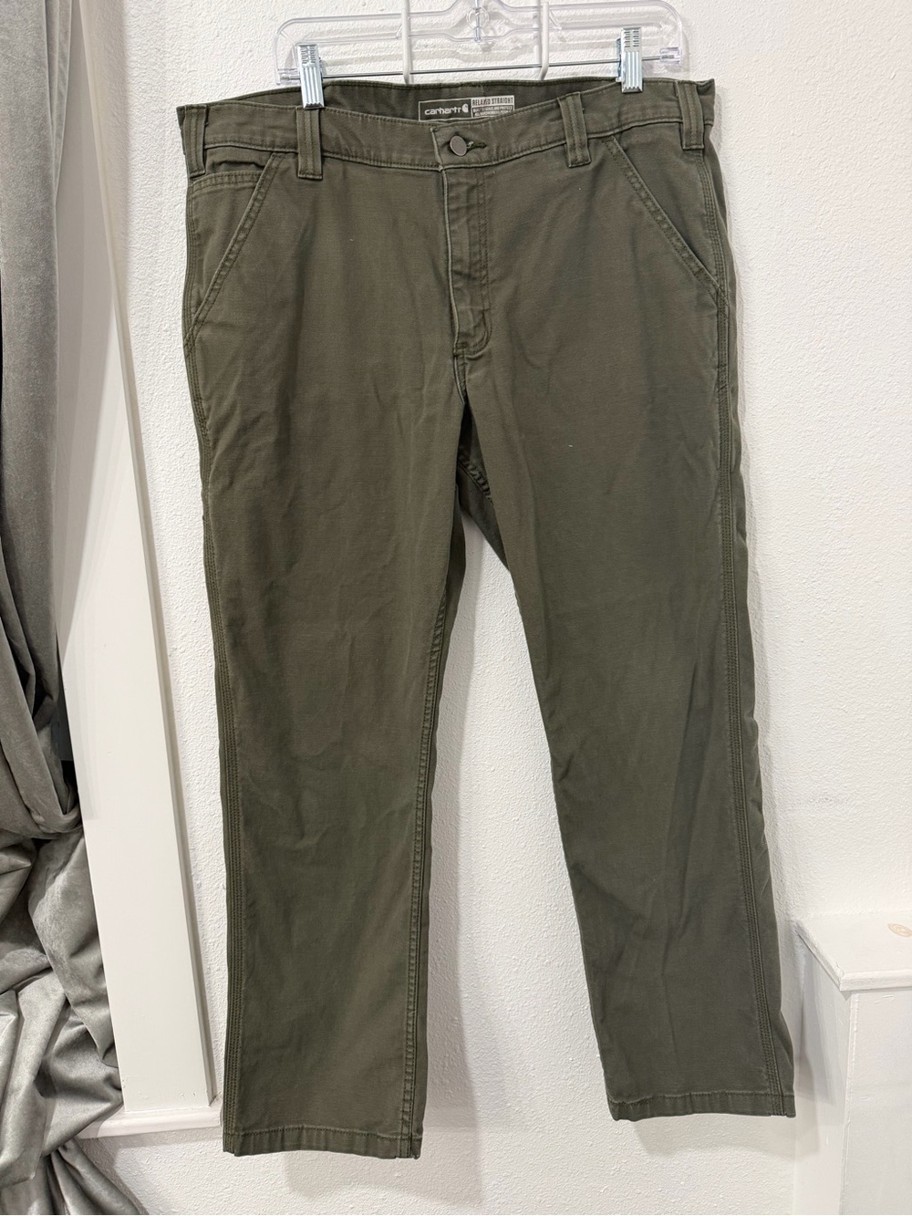 Carhartt Olive Green Men's relaxed lightweight jeans